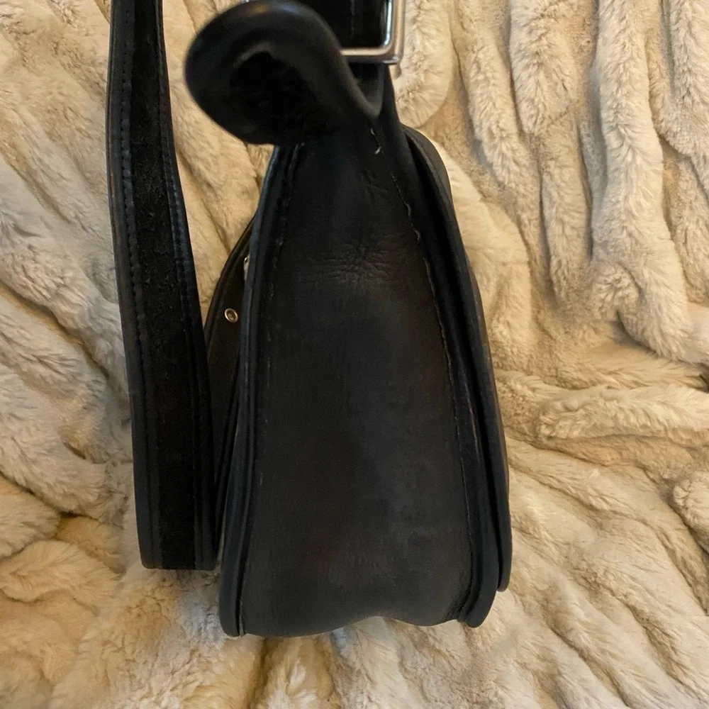 Vintage Coach Patricia Large Black Leather Saddle Legacy Flap Crossbody …